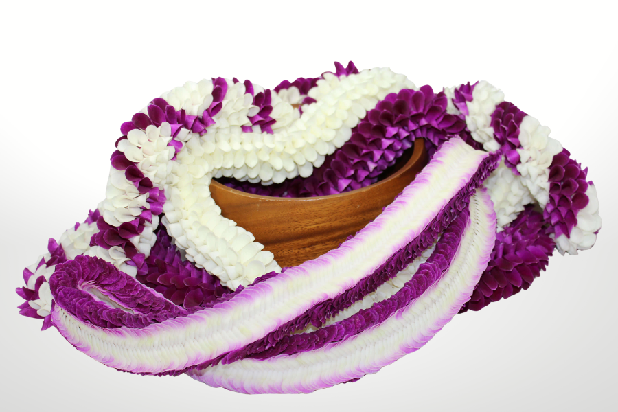 premium hawaiian leis stacked 
