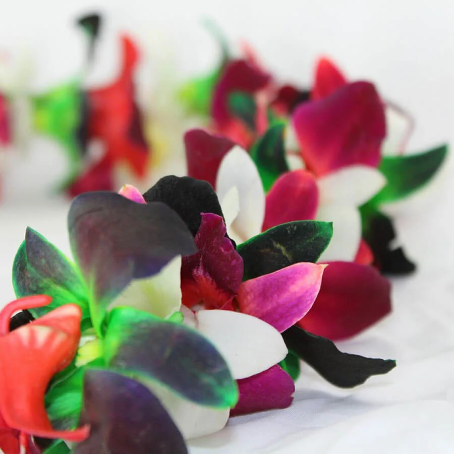 Holiday Lei