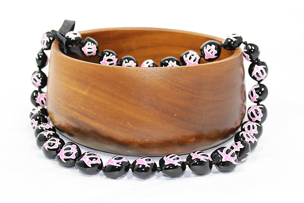 Honu Kukui Nut Pink Lei