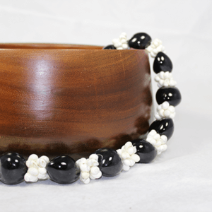 Black Kukui (koo-koo-wee) Nut Deluxe with White Shells