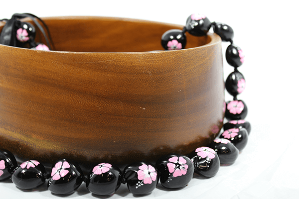 Hibiscus Kukui Nut Lei Pink