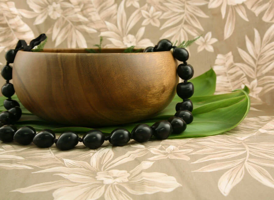 Kukui (koo-koo-wee) Nut Black Lei