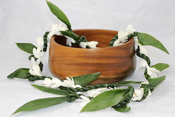 ti leaf with tuberose flowers lei